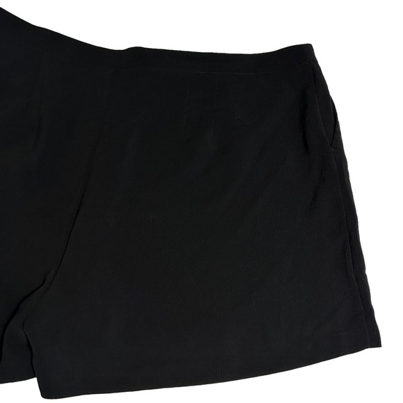 Eloquii Black Dress Shorts Four Button Closure Pockets Polyester Spandex Size 28 - Picture 9 of 12